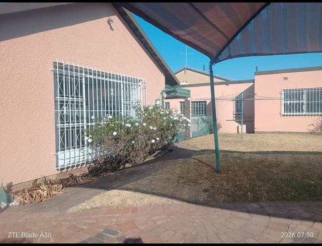 3 BEDROOM HOUSE FOR SALE IN RANDHART